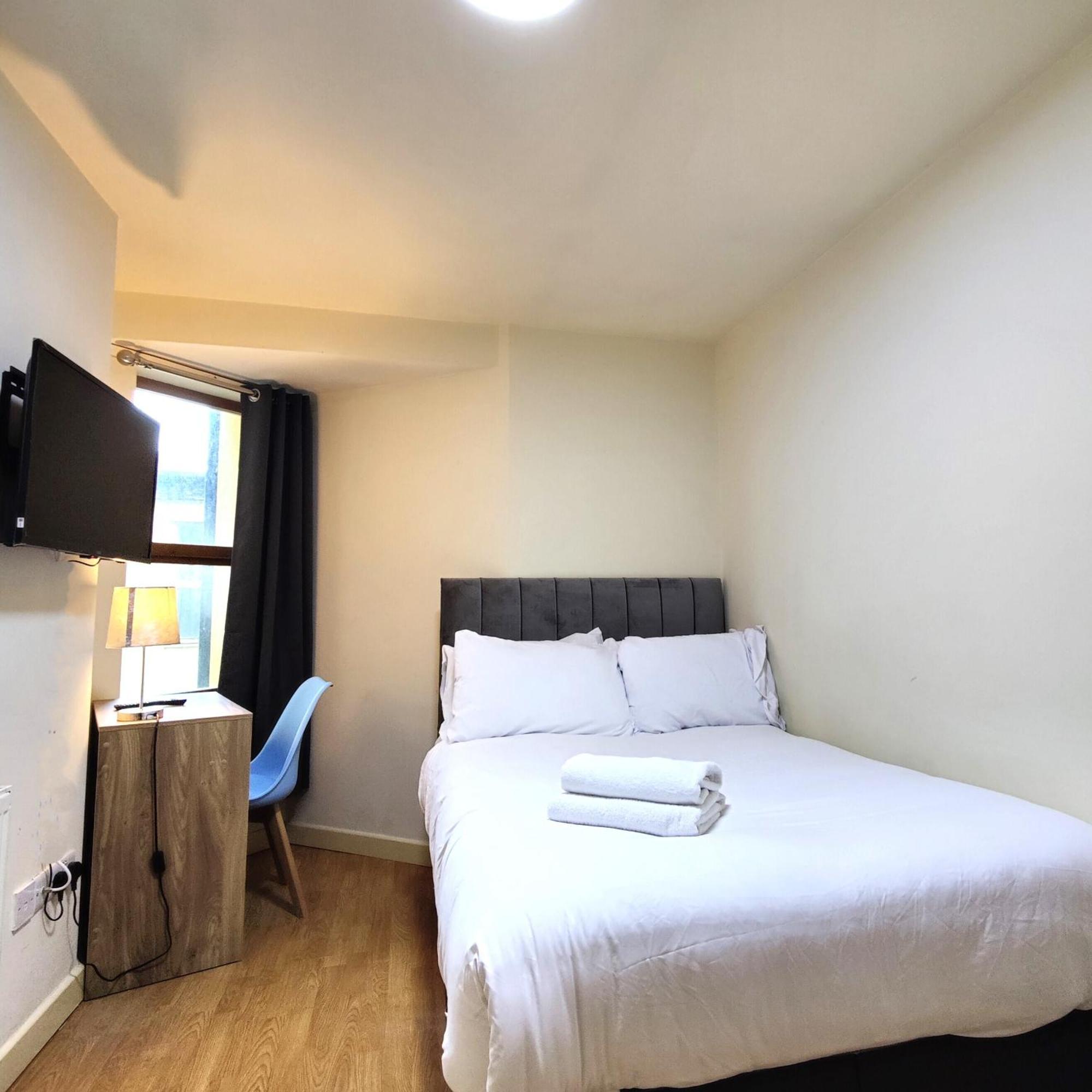 Liverpool City Centre Private Rooms Including Smart Tvs - With Shared Bathroom Екстер'єр фото